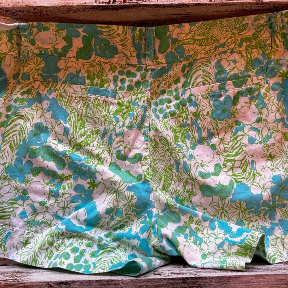 Lilly Pulitzer Callahan Printed Blue Green Safari Animal Print Sz 10 it’s a zoo - Picture 8 of 11